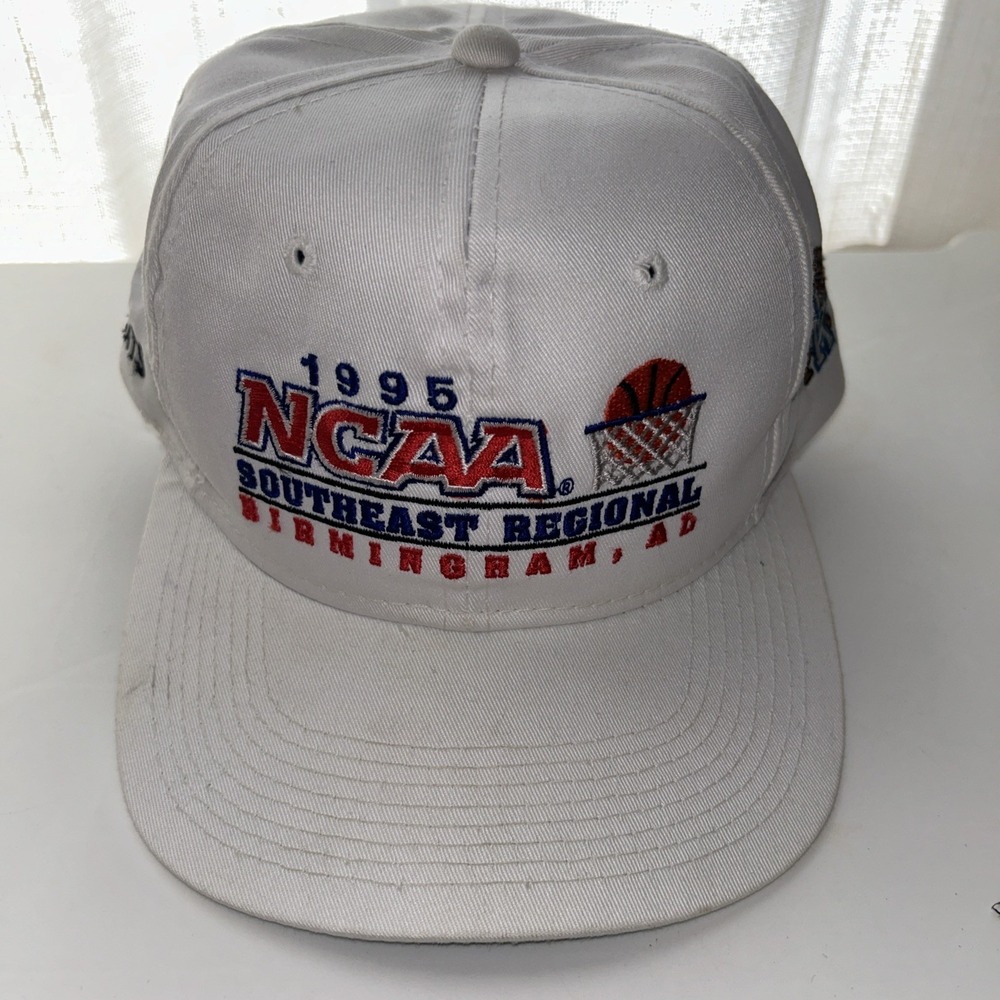 Rare VintageOfficial 1995 NCAA‎ Southeast Regional Birmingham Kentucky Wildcats